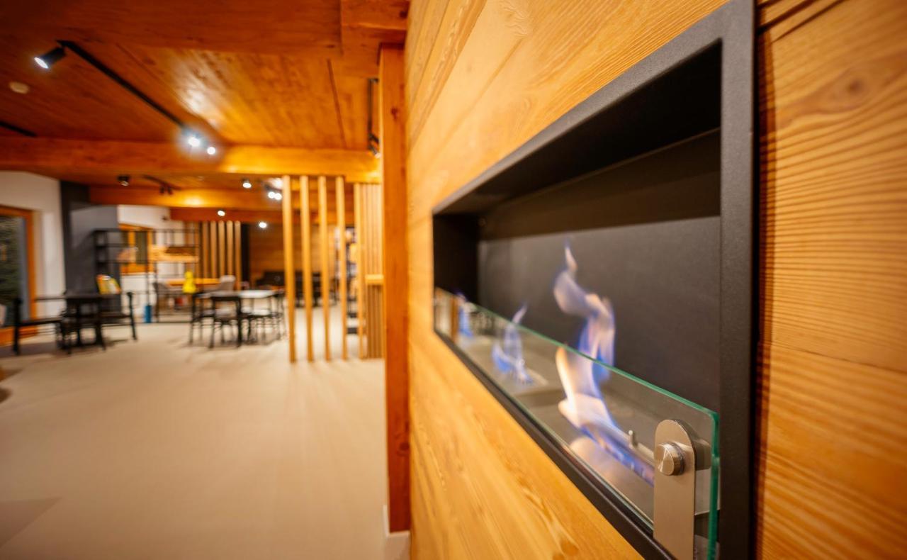 Alta Luce Mountain Lodge 格雷索拉特里尼泰 外观 照片