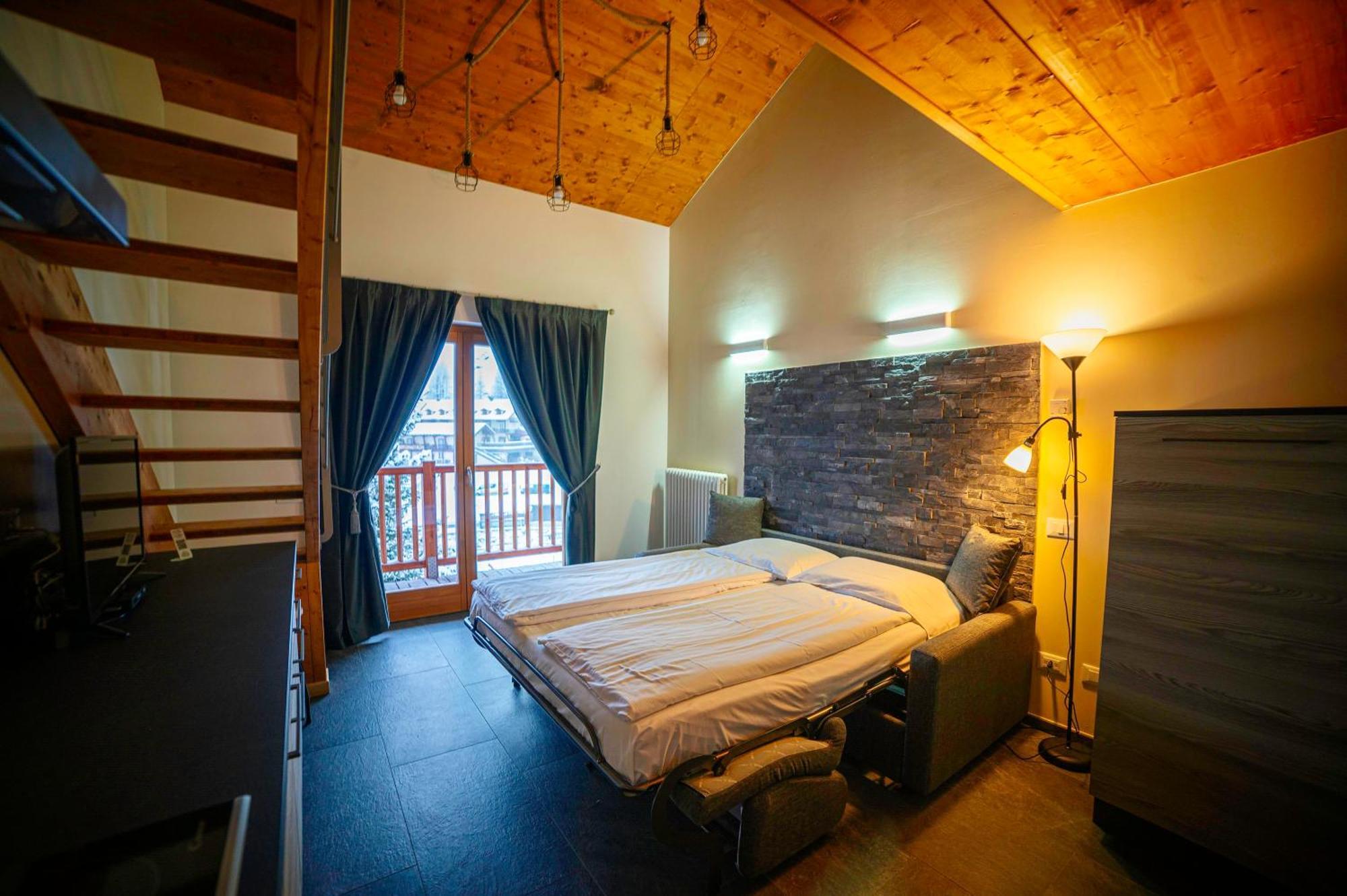 Alta Luce Mountain Lodge 格雷索拉特里尼泰 外观 照片